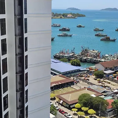 Seaview Suite@The Shore Figures Kota Kinabalu Exterior photo